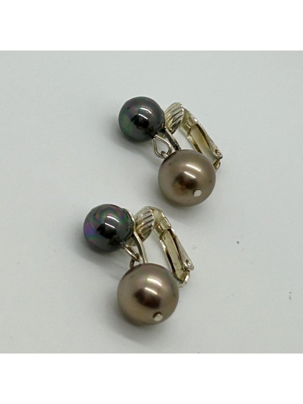 Faux Black Champagne Pearl Dangle Drop Clip On Earrings Silver Tone Vintage